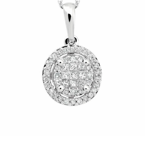 Michael Hill Pendant with 1/4 Carat Total Weight of Diamonds in 10kt White Gold - Picture 15 of 15